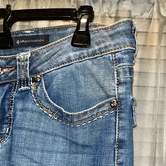 LEE Platinum Label Women’s Mid Rise Boot Cut Denim Jeans. Sz 6 medium. (32X32) - Picture 3 of 8
